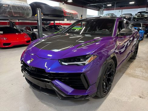 Used 2023 Lamborghini Urus Performante image 11