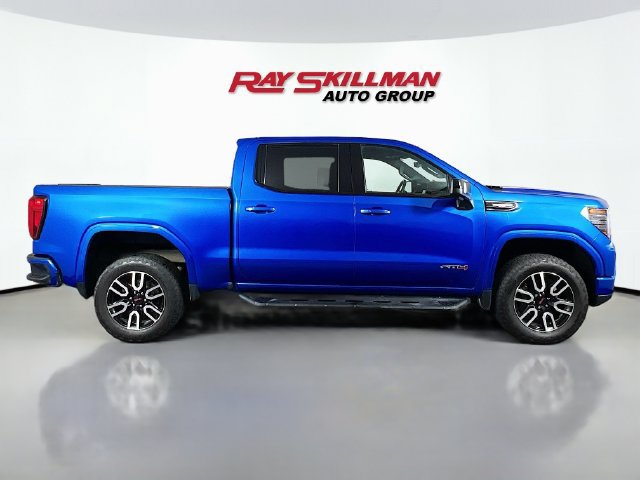 Used 2023 GMC Sierra 1500 AT4 w/ AT4 Premium Package AWD/4WD image 7