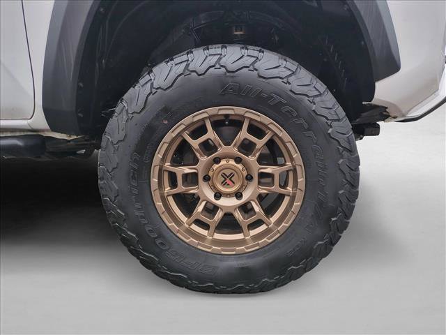 Used 2017 Toyota Tacoma TRD Off-Road w/ Tow Package (A/T) AWD/4WD image 21