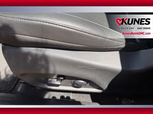 Used 2025 Jeep Compass Limited AWD/4WD image 14