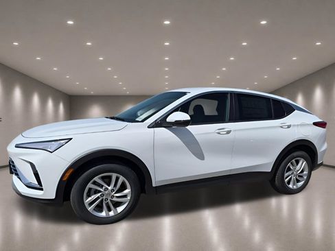 New 2026 Buick Envista Preferred w/ Convenience I Package FWD image 3