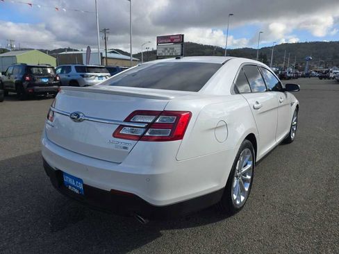 Used 2018 Ford Taurus Limited image 5