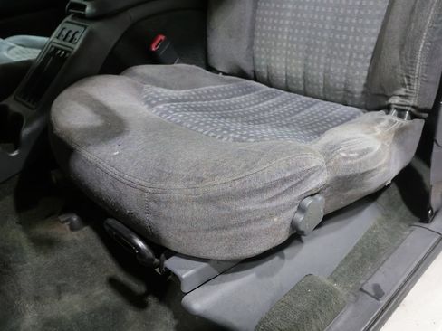 Used 1998 Chevrolet Blazer LS w/ Preferred Equipment Group RWD image 11