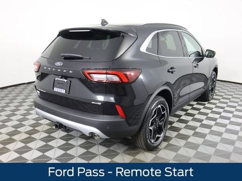 New 2026 Ford Escape Platinum w/ Premium Technology Package image 3