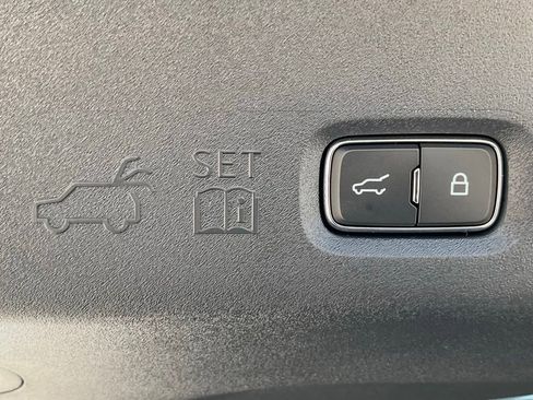 New 2026 Ford Expedition Tremor image 23