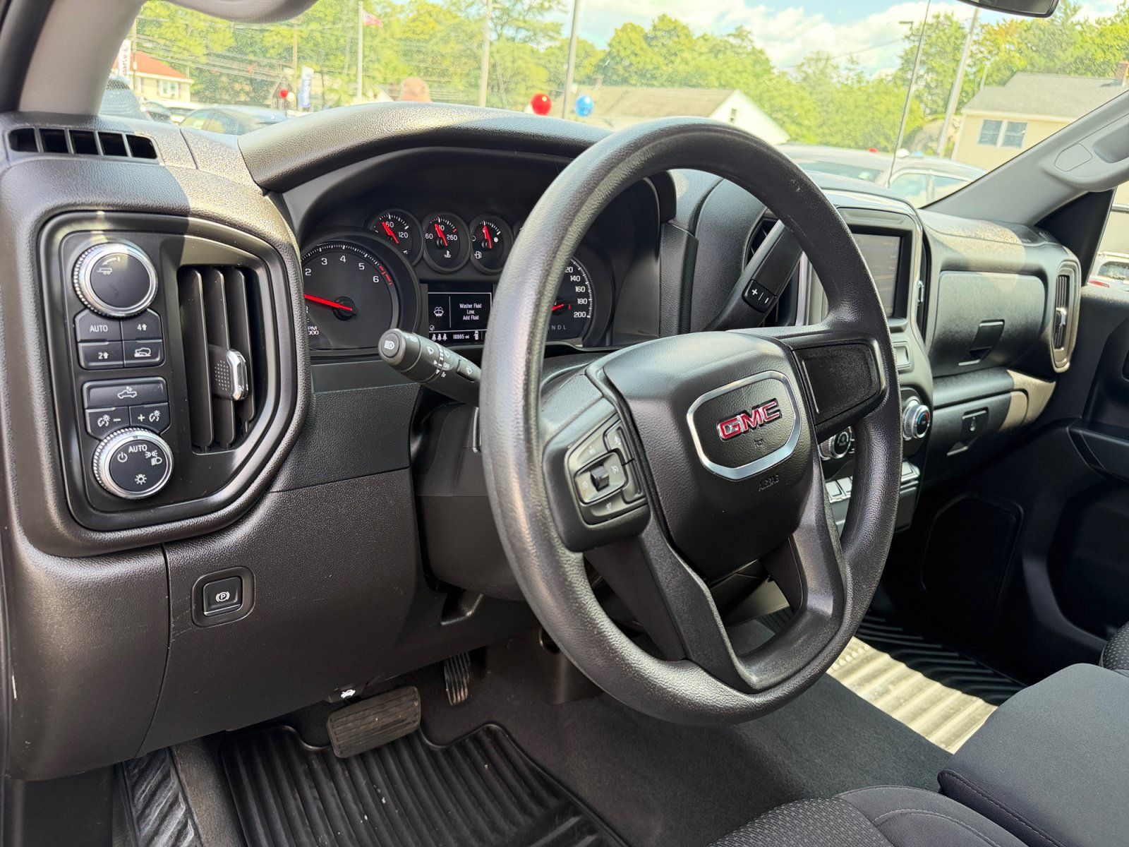 Used 2024 GMC Sierra 1500 Pro w/ Graphite Edition AWD/4WD image 16