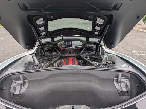 Used 2023 Chevrolet Corvette Stingray Premium Cpe w/ Battery Protection Package RWD image 8