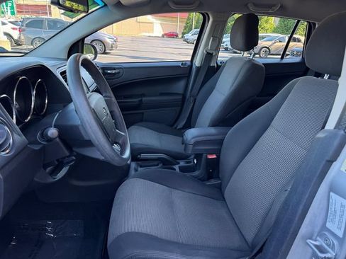 Used 2012 Dodge Caliber SXT FWD image 6