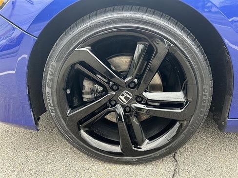 Used 2021 Honda Accord Sport image 10