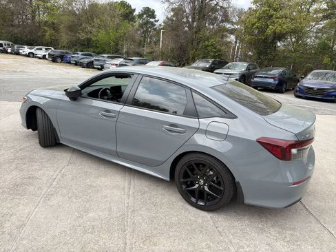 Used 2025 Honda Civic Sport image 7