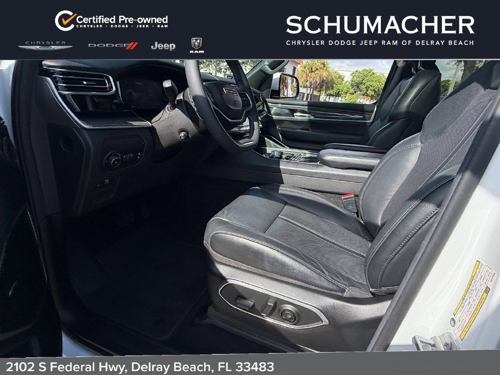 Used 2022 Jeep Wagoneer Series II w/ Premium Group I RWD image 11