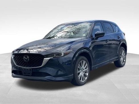 Used 2022 MAZDA CX-5 Signature AWD/4WD image 2