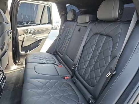 Used 2023 BMW X5 xDrive40i w/ Premium Package image 14