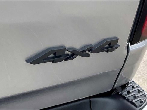 New 2026 RAM 1500 Laramie w/ Night Edition image 15