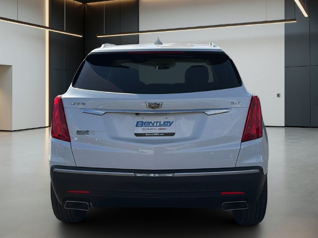 Used 2017 Cadillac XT5 Luxury FWD image 5