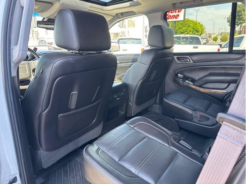Used 2016 GMC Yukon Denali w/ Open Road Package AWD/4WD image 19