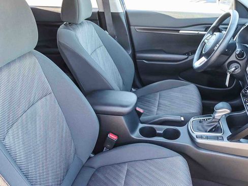 Used 2023 Kia Seltos LX image 12