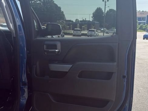 Used 2017 Chevrolet Silverado 1500 LTZ Z71 AWD/4WD image 40