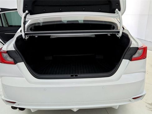 Used 2026 Toyota Camry XSE w/ Premium Plus Package AWD/4WD image 20