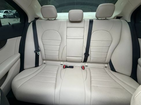 Used 2017 Mercedes-Benz C 300 Sedan image 16