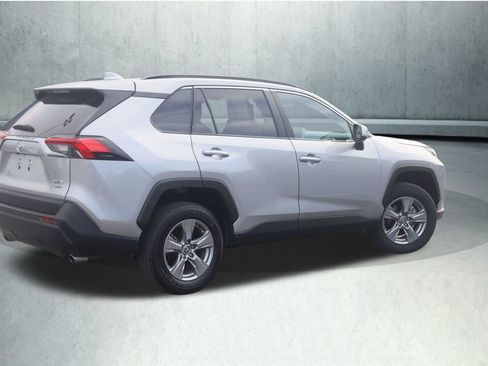 Certified 2025 Toyota RAV4 XLE AWD/4WD image 10