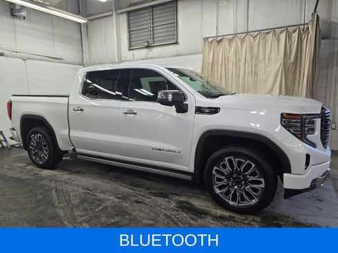 Used 2023 GMC Sierra 1500 Denali Ultimate AWD/4WD image 6