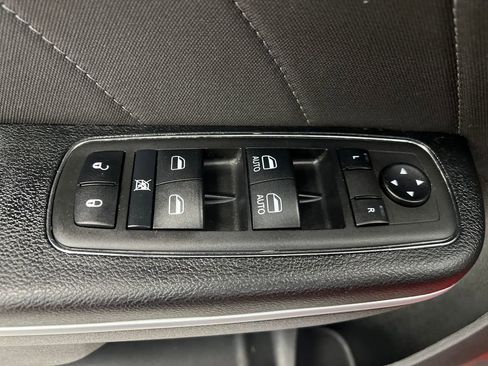 Used 2023 Dodge Charger SXT image 12