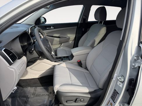 Used 2019 Hyundai Tucson Sport image 10