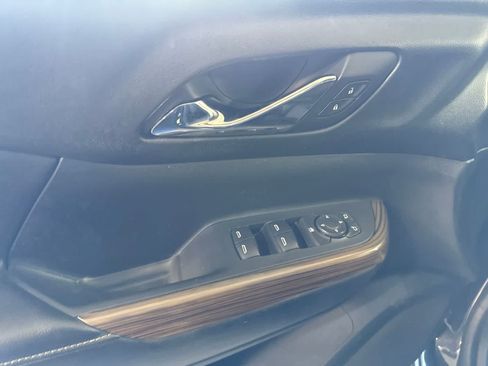 Used 2017 GMC Acadia SLE FWD image 20