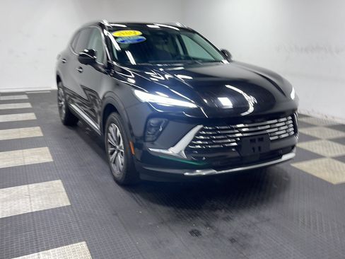 Used 2024 Buick Envision Preferred AWD/4WD image 23
