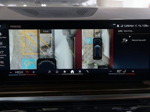 Used 2026 BMW X5 xDrive40i w/ Parking Assistance Package AWD/4WD image 23