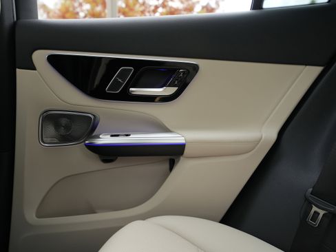 New 2026 Mercedes-Benz GLC 300 4MATIC image 43