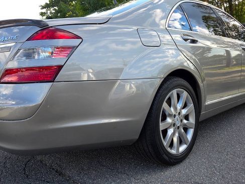 Used 2007 Mercedes-Benz S 550 4MATIC image 16