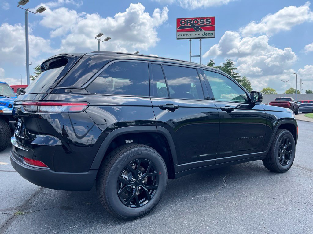 New 2026 Jeep Grand Cherokee 4WD image 39
