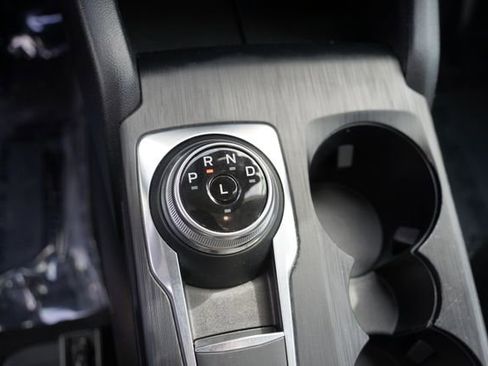 Certified 2022 Ford Escape SE w/ Convenience Package image 17