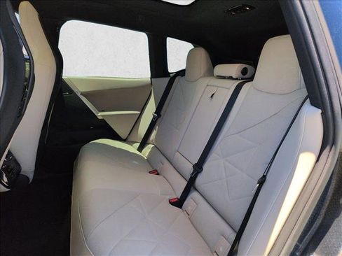 Used 2024 BMW iX xDrive50 w/ Premium Package AWD/4WD image 21