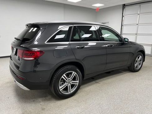 Used 2021 Mercedes-Benz GLC 300 4MATIC image 11