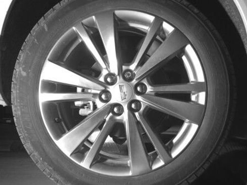 Used 2023 Cadillac XT5 Premium Luxury w/ LPO, Floor Liner Package AWD/4WD image 6