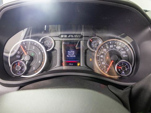 New 2025 RAM 2500 Big Horn image 28