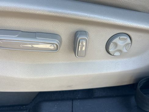 Used 2018 Honda Odyssey EX-L image 38