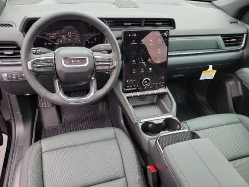 New 2026 GMC Terrain AT4 w/ Convenience Package III AWD/4WD image 16