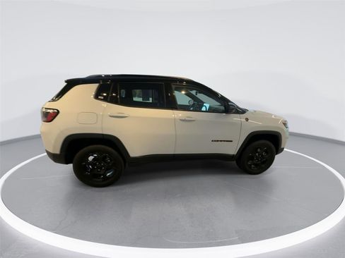Used 2023 Jeep Compass Trailhawk w/ Sun and Sound Group image 7