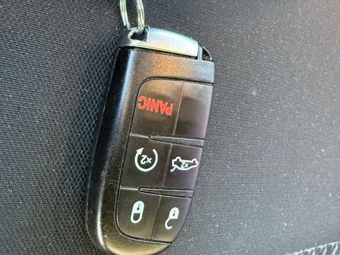 Used 2023 Dodge Challenger GT image 28