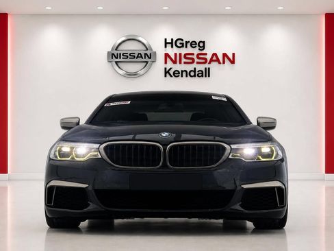 Used 2018 BMW M550i xDrive AWD/4WD image 4