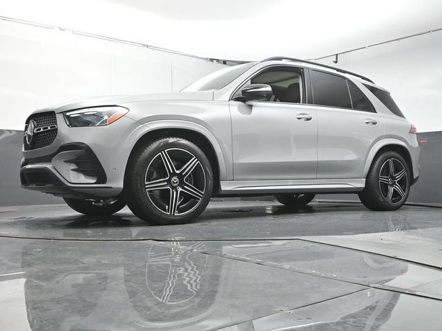 Certified 2025 Mercedes-Benz GLE 350 4MATIC image 32