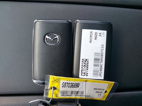 Used 2024 MAZDA MX-5 Miata Club w/ Interior Package image 34