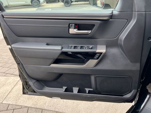 New 2026 Toyota Tundra Limited AWD/4WD image 16