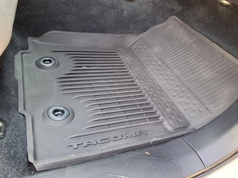 Used 2023 Toyota Tacoma SR image 22