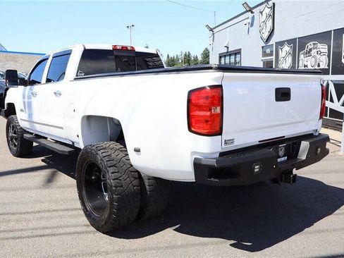 Used 2019 Chevrolet Silverado 3500 High Country w/ Duramax Plus Package AWD/4WD image 3