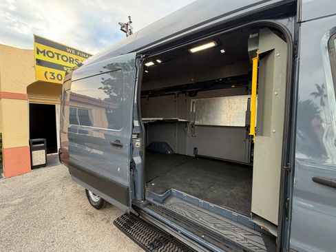 Used 2020 Ford Transit 250 148 High Roof Extended RWD image 8
